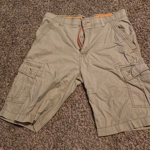 khaki cargo shorts